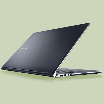 Samsung Premium Ultrabook এর ছবি